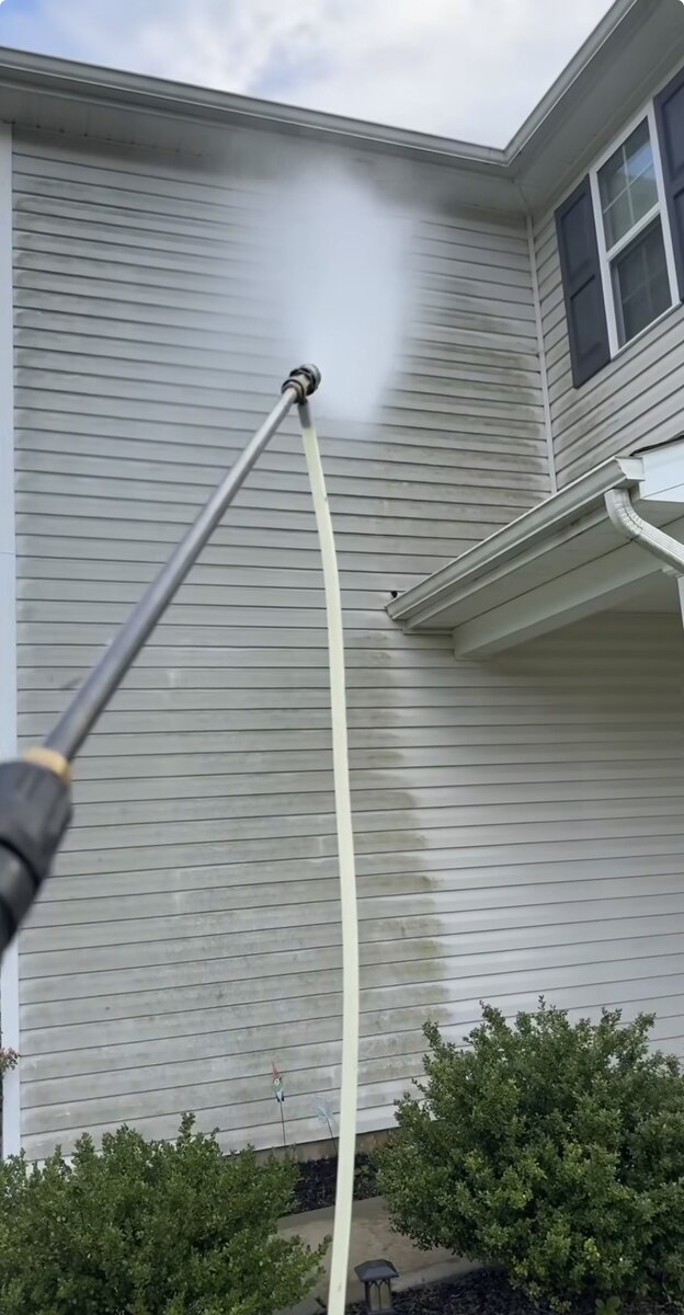 Before and after house washing on vinyl siding
